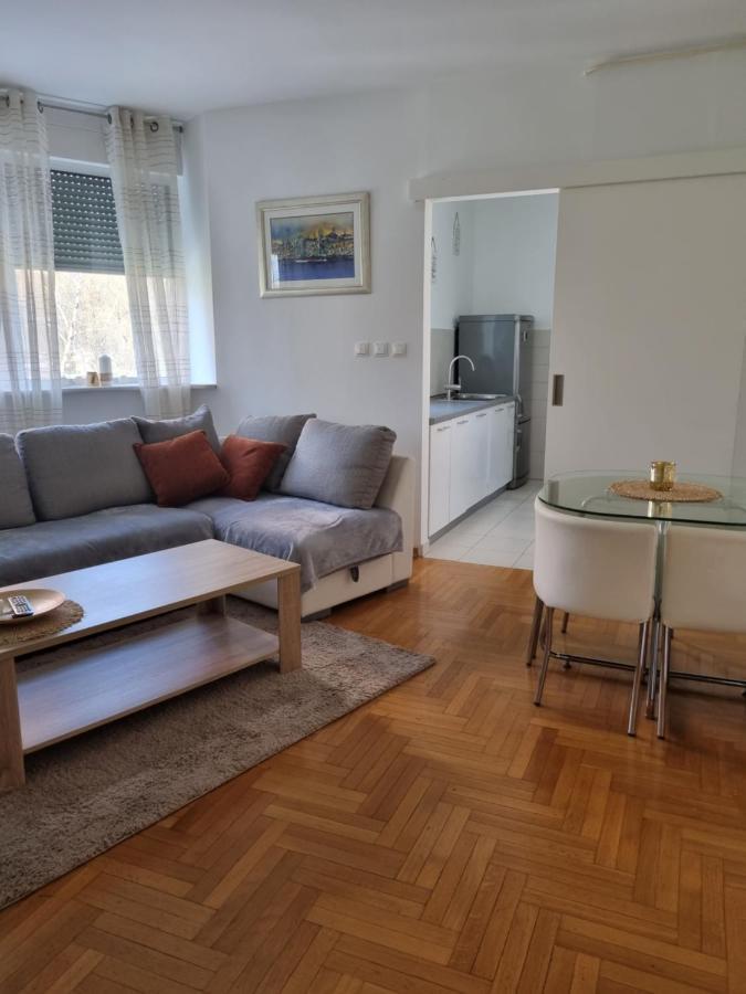 Ferienwohnung Apartman Joy Zagreb Exterior foto